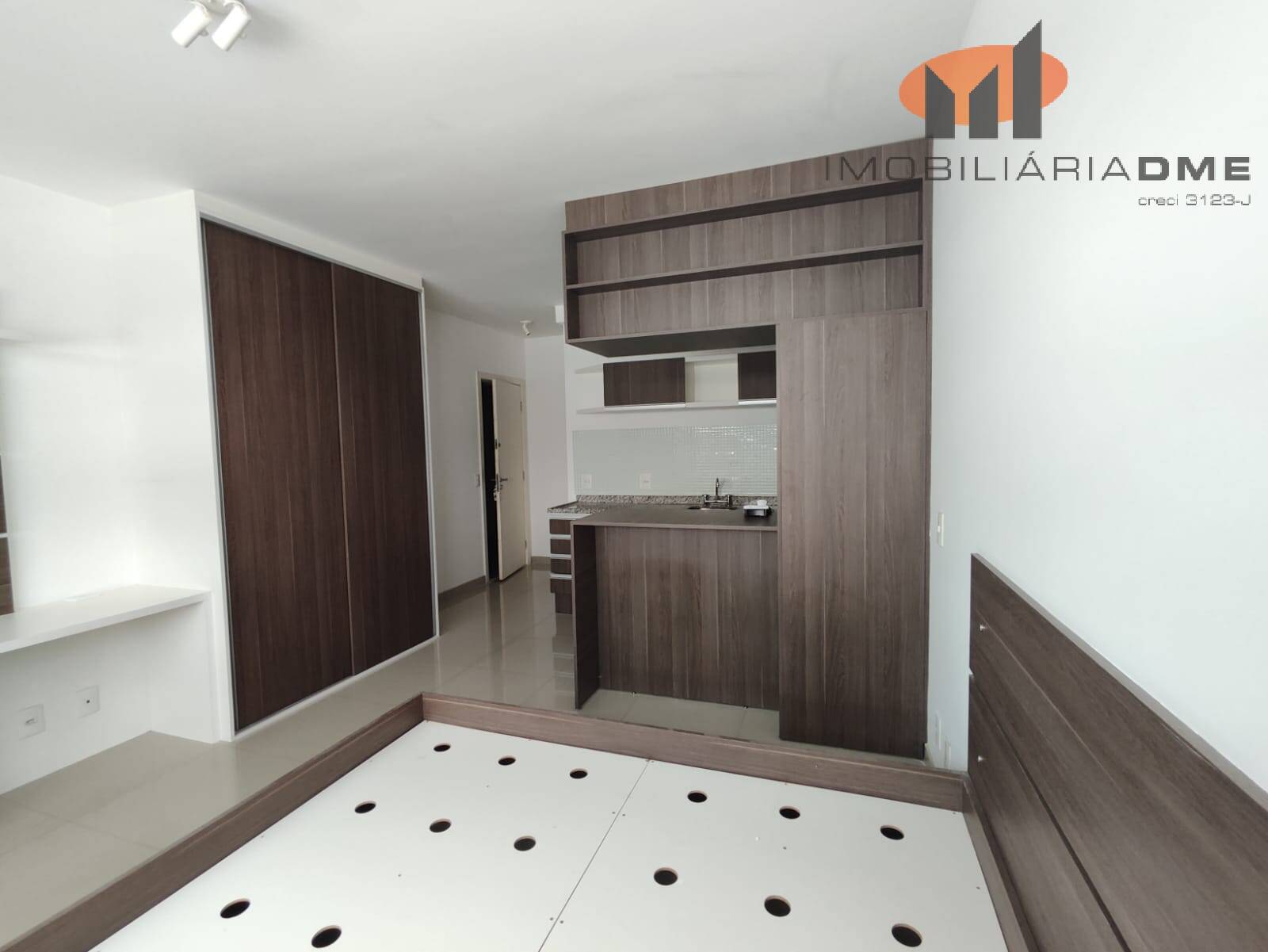 Apartamento à venda com 1 quarto, 34m² - Foto 25