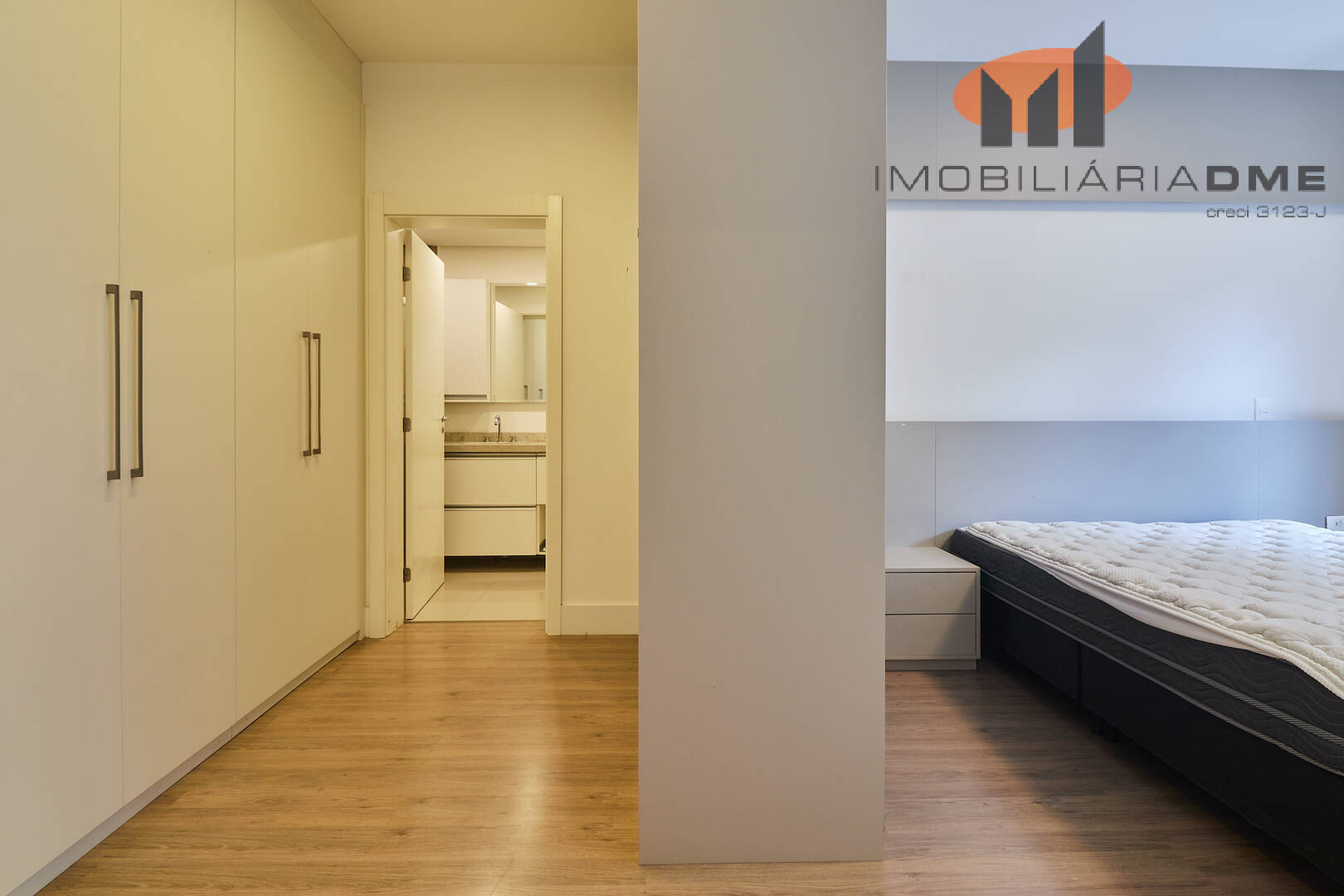 Apartamento à venda com 2 quartos, 105m² - Foto 27