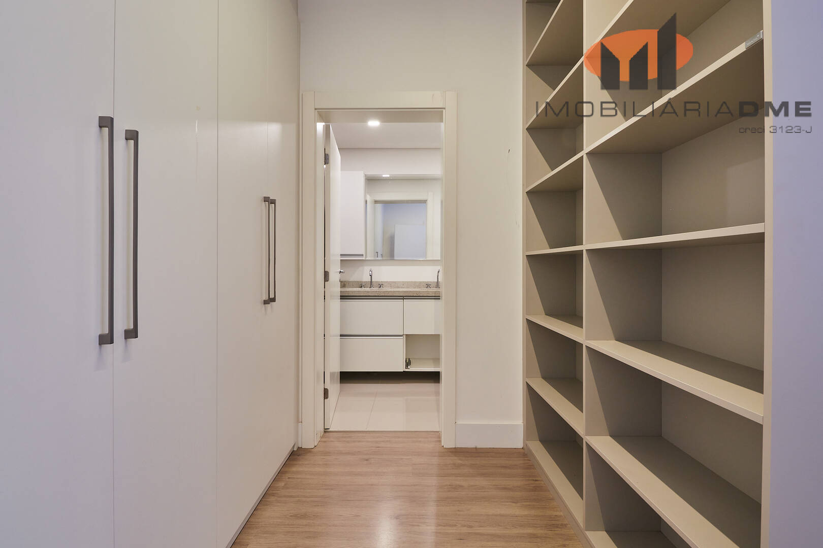 Apartamento à venda com 2 quartos, 105m² - Foto 28