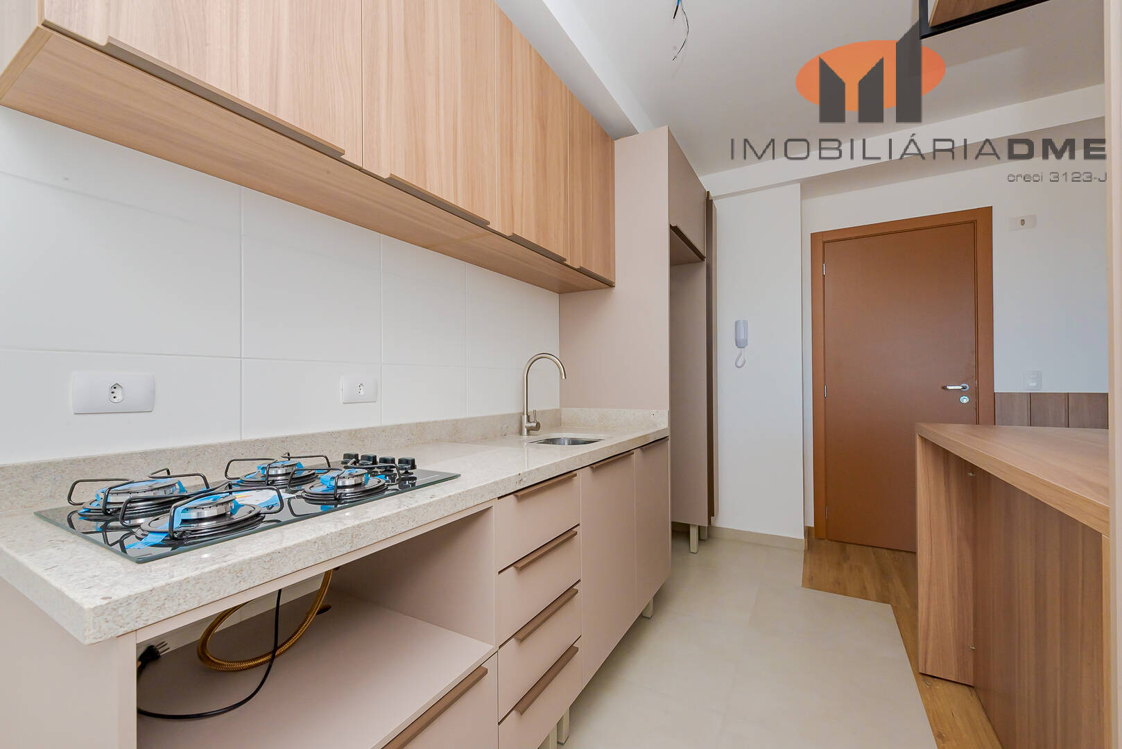 Apartamento à venda com 2 quartos, 66m² - Foto 23